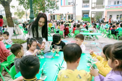 Ngày hội "Bé chung tay bảo vệ môi trường - Góp nhặt yêu thương".